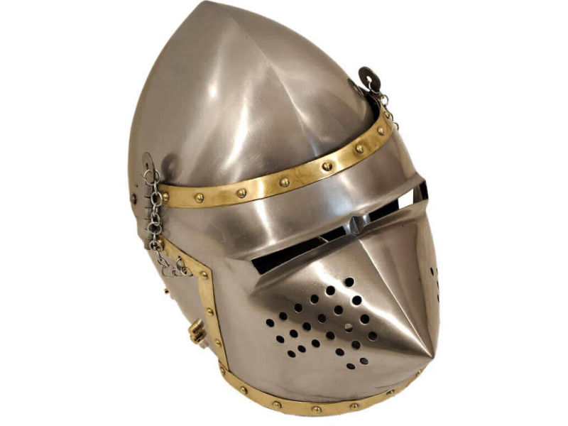 Medieval helmet Pigface bassinet