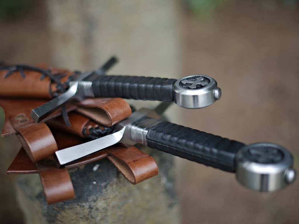 Medieval Crusader sword and dagger (combat set, supplied with black laced brown leather scabbard)