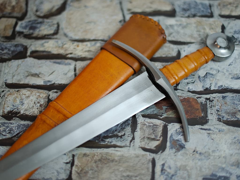 "Terre de Sienne" forged sword ⚔ #Terressens "Terre de Sienne" forged sword ⚔ #Terressens