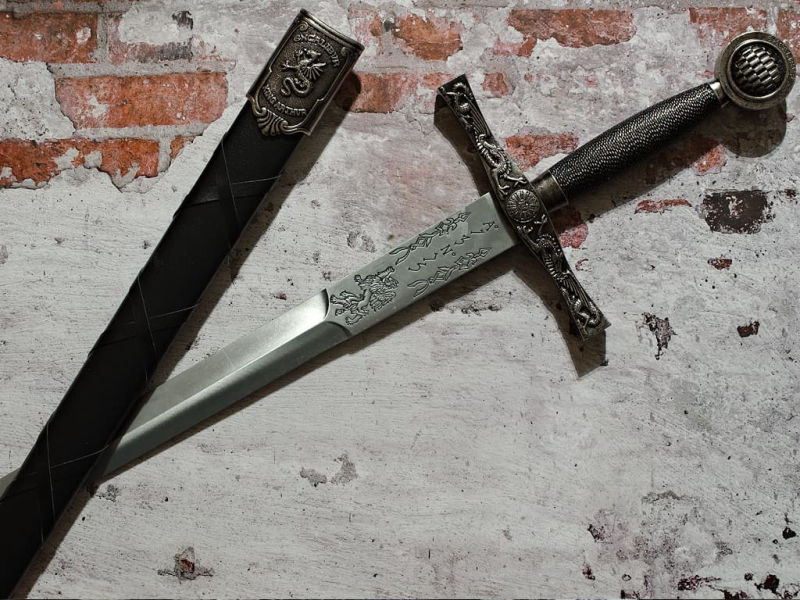 Excalibur, King Arthur's sword, black and silver #Terressens Excalibur, King Arthur's sword, black and silver #Terressens