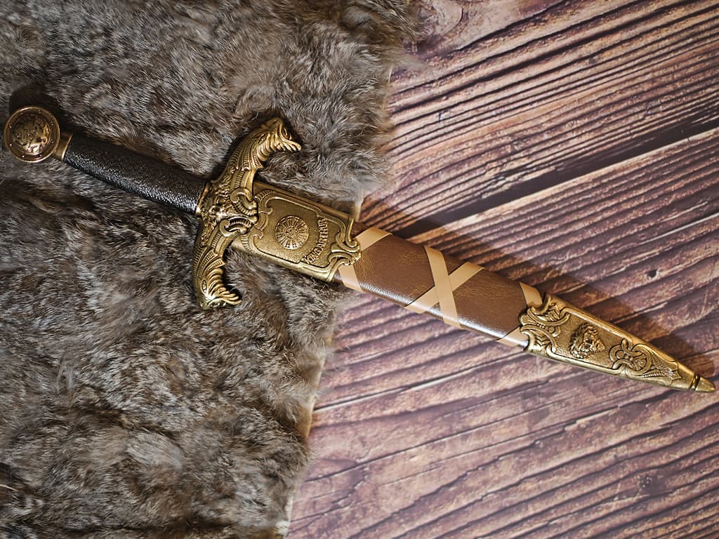 King Arthur's dagger #Terressens