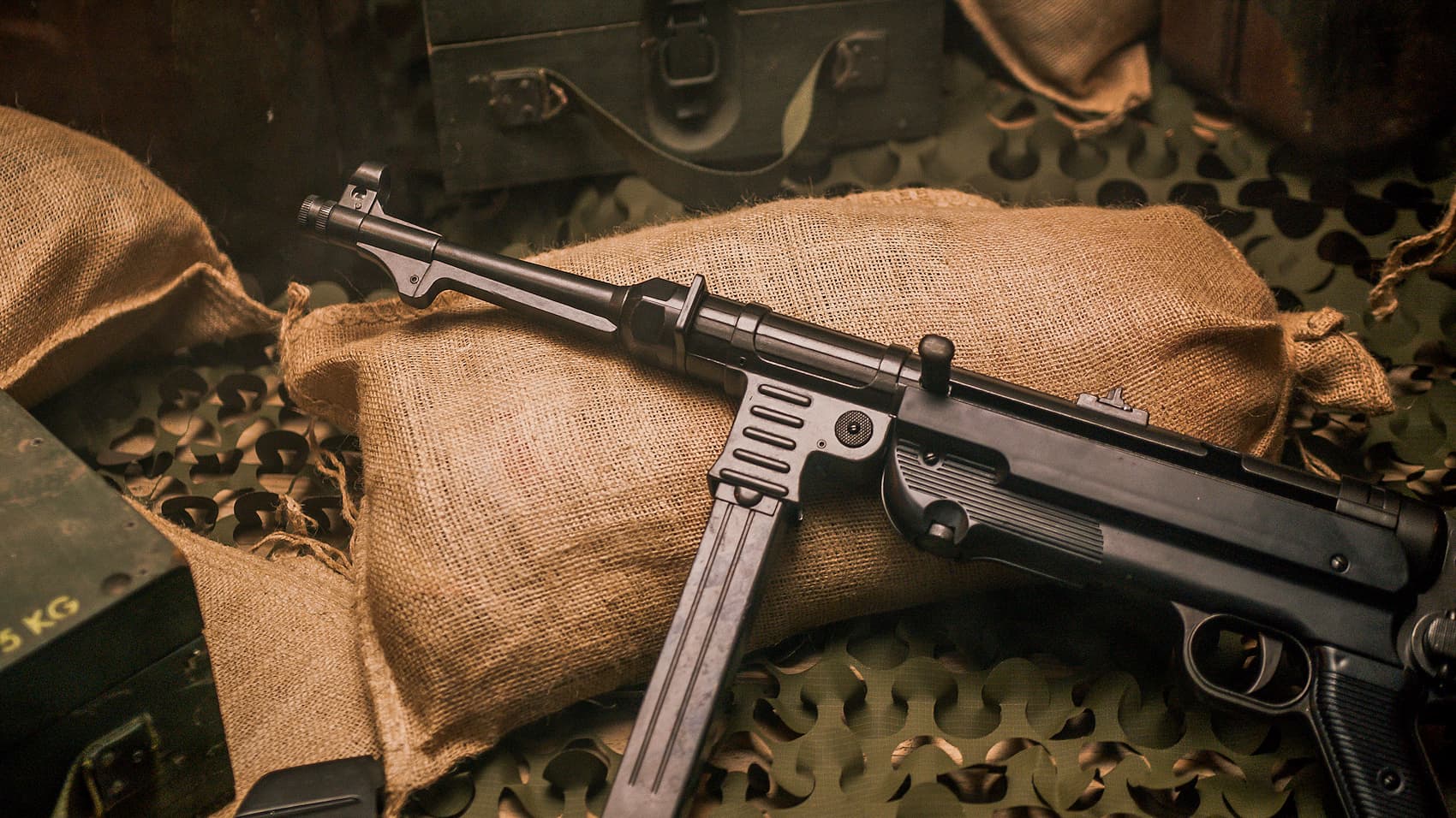 Sub-Machine Gun MP40 #Terressens