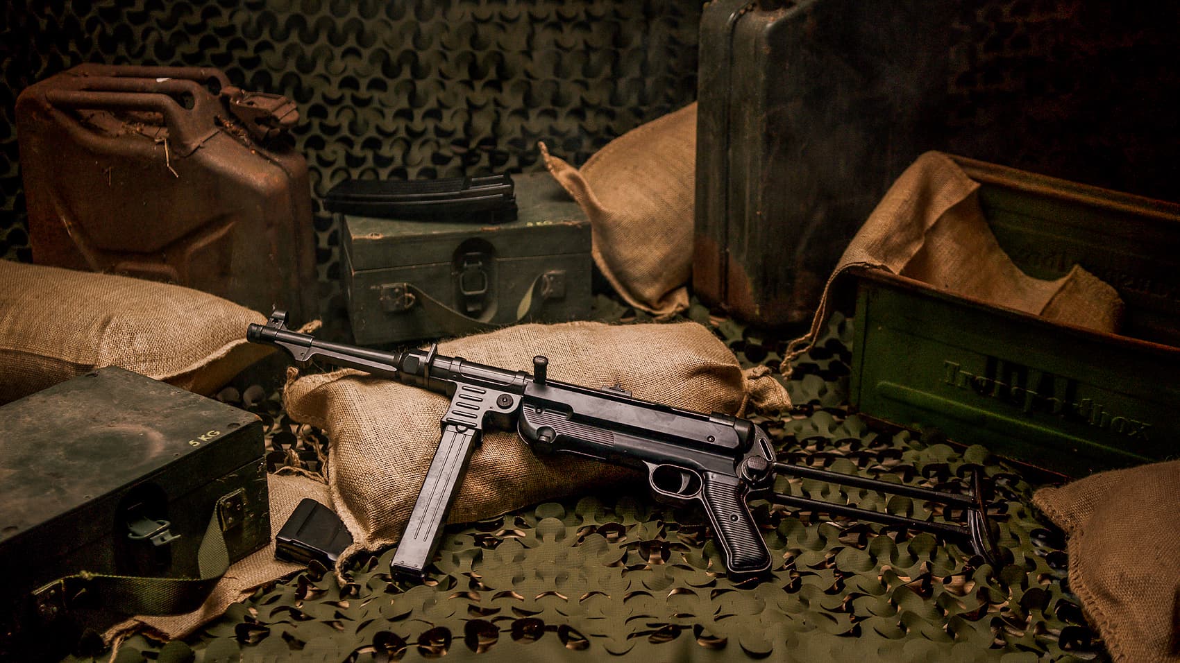 Sub-Machine Gun MP40 #Terressens