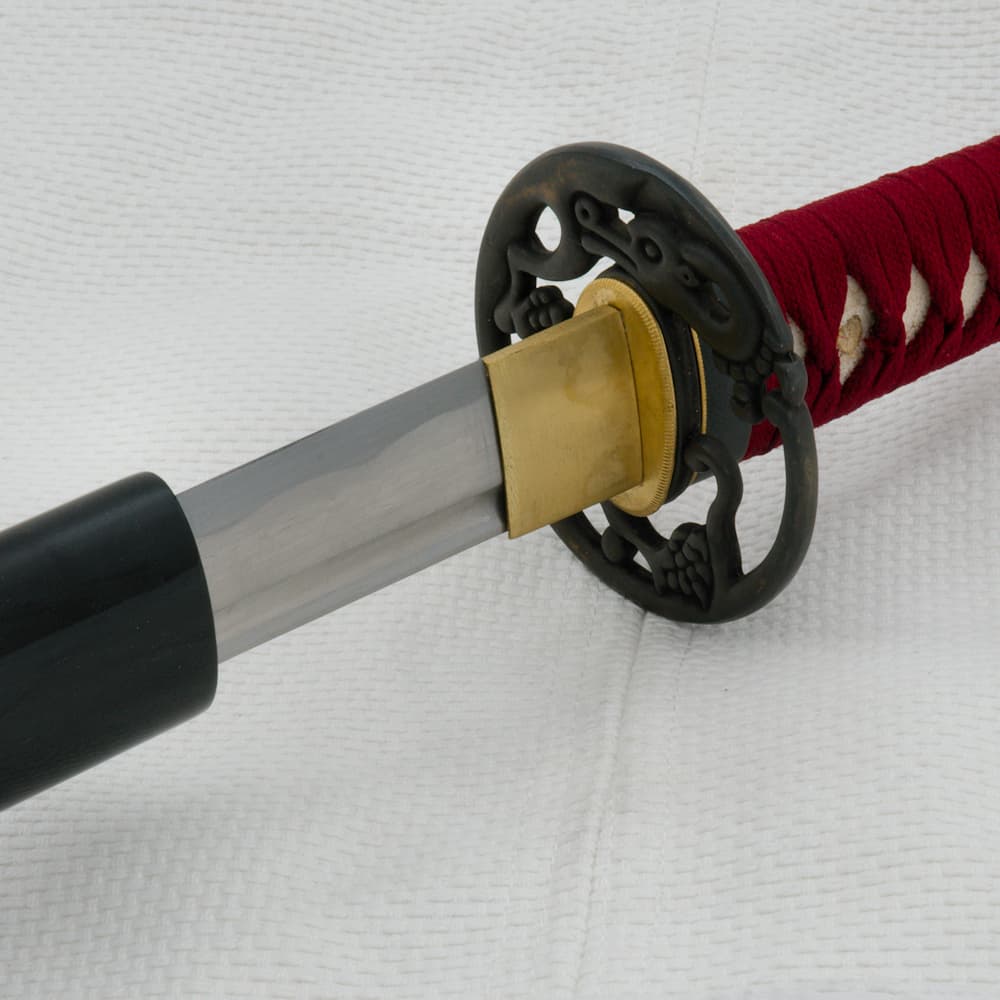 Katana aiguisé Ake (朱, rouge sang), ito et sageo rouge sombre #Terressens