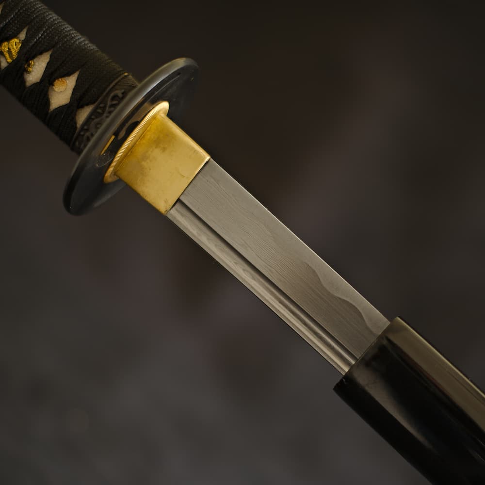 Katana aiguisé Kokuyō (黒夜, nuit noire), lame damas, monture noire #Terressens