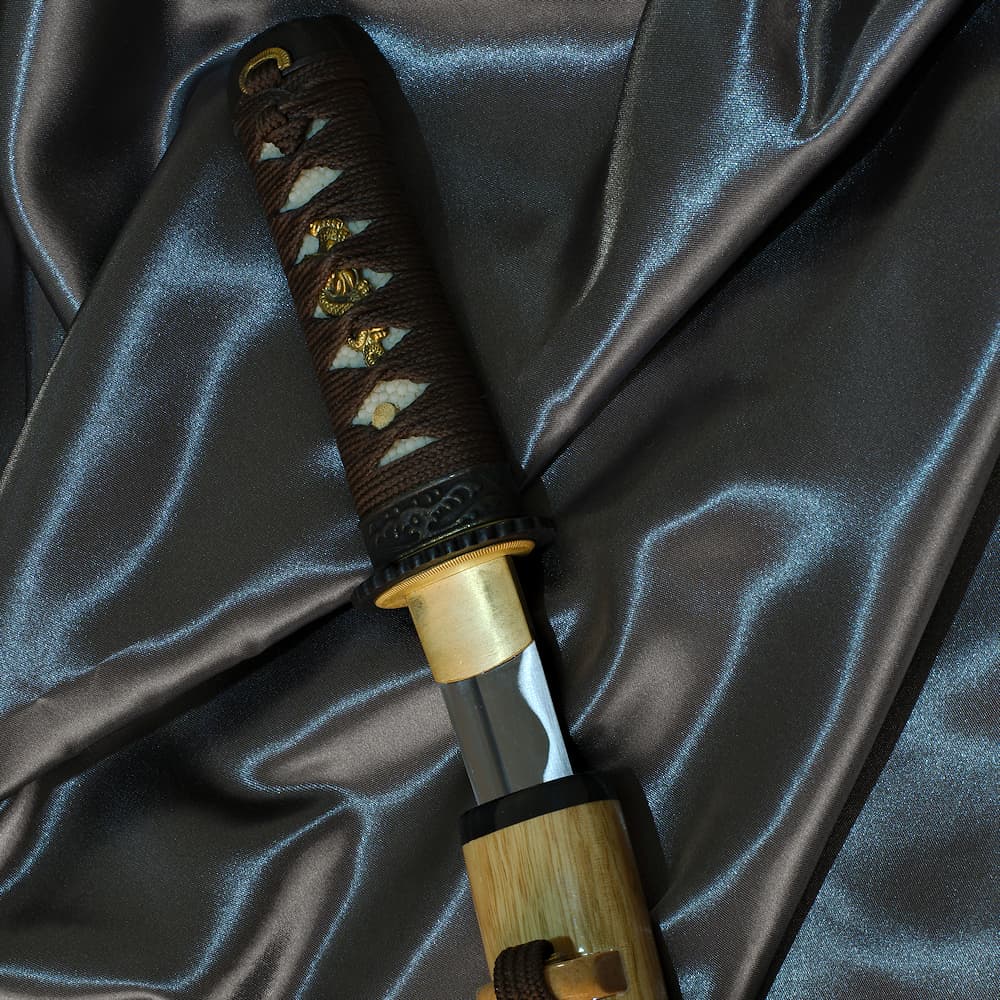 Mù-jīn, tantō aiguisé bois (mù, 木) métal (jīn, 金) #Terressens