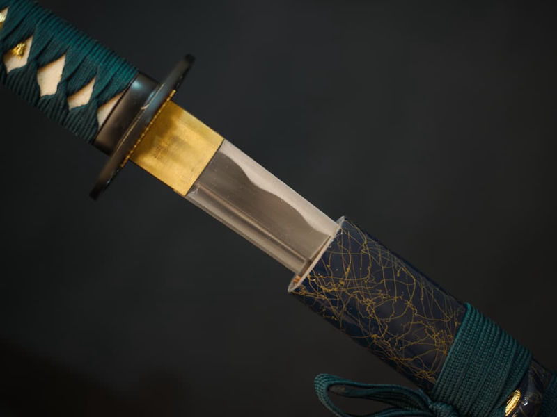 Katana aiguisé « L'Esprit du Lac » #Terressens Katana aiguisé « L'Esprit du Lac » #Terressens