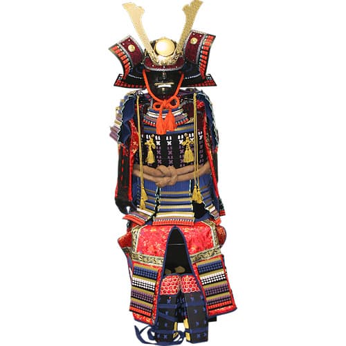 Montage de l'armure de samouraï rouge : pose du casque (kabuto)
