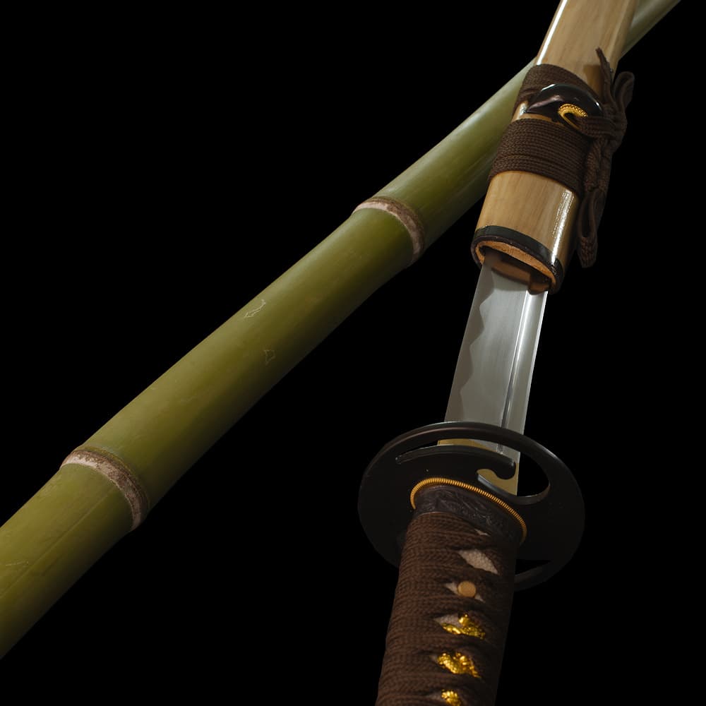 Mù-jīn, sharpened katana wood (mù, 木) metal (jīn, 金) Mù-jīn, sharpened katana wood (mù, 木) metal (jīn, 金)