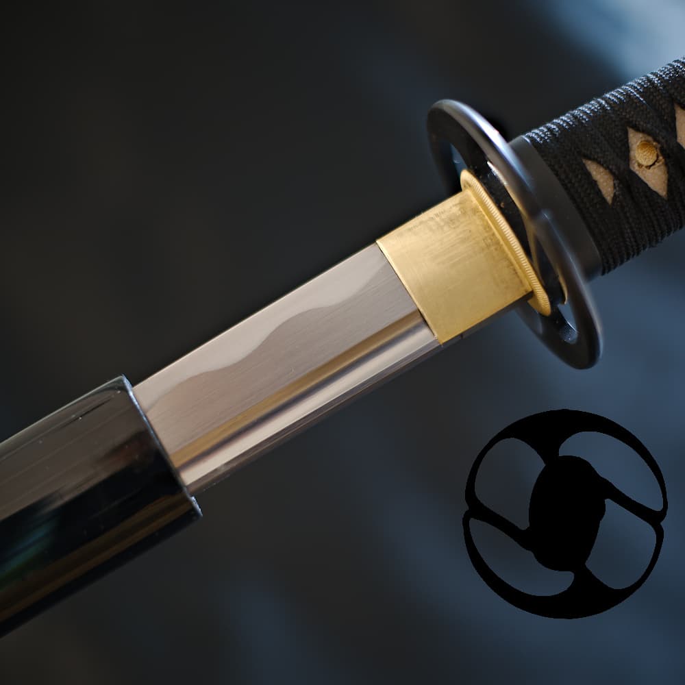 Kuro no tenshi, sharpened katana "Black Angel" (黒の天使) #Terressens
