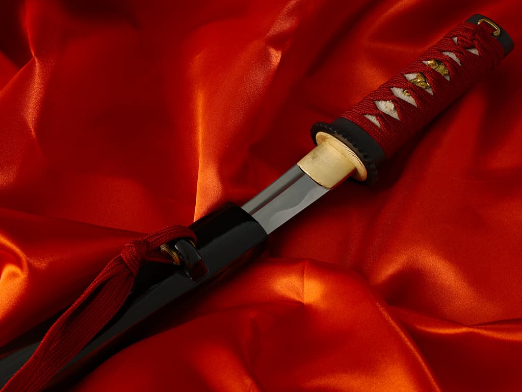 Tantō sharpened Ake (朱, blood red), ito and dark red sageo #Terressens