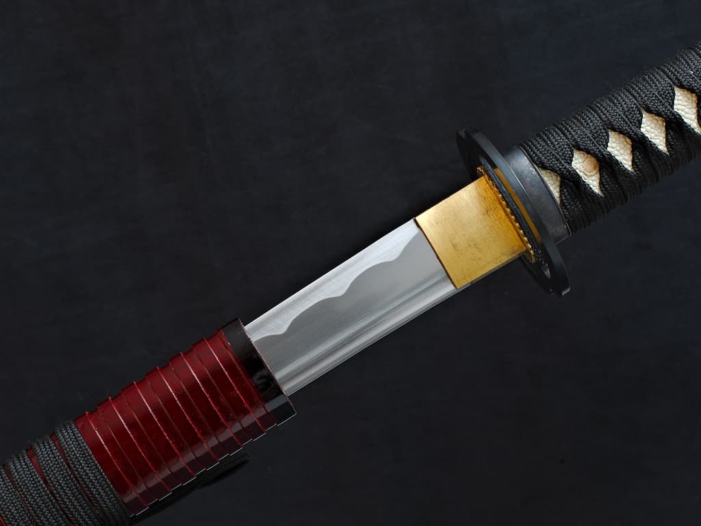 Senshi, sharpened katana, dark red saya with throats (戦士 soldier, warrior) #Terressens Senshi, sharpened katana, dark red saya with throats (戦士 soldier, warrior) #Terressens