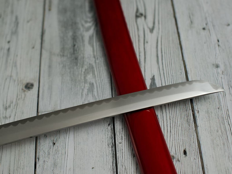Katana sharpened "ikazuchi" (雷 lightning, thunder), Shihomizue forge, selective tempering, red and black #Terressens Katana sharpened "ikazuchi" (雷 lightning, thunder), Shihomizue forge, selective tempering, red and black #Terressens