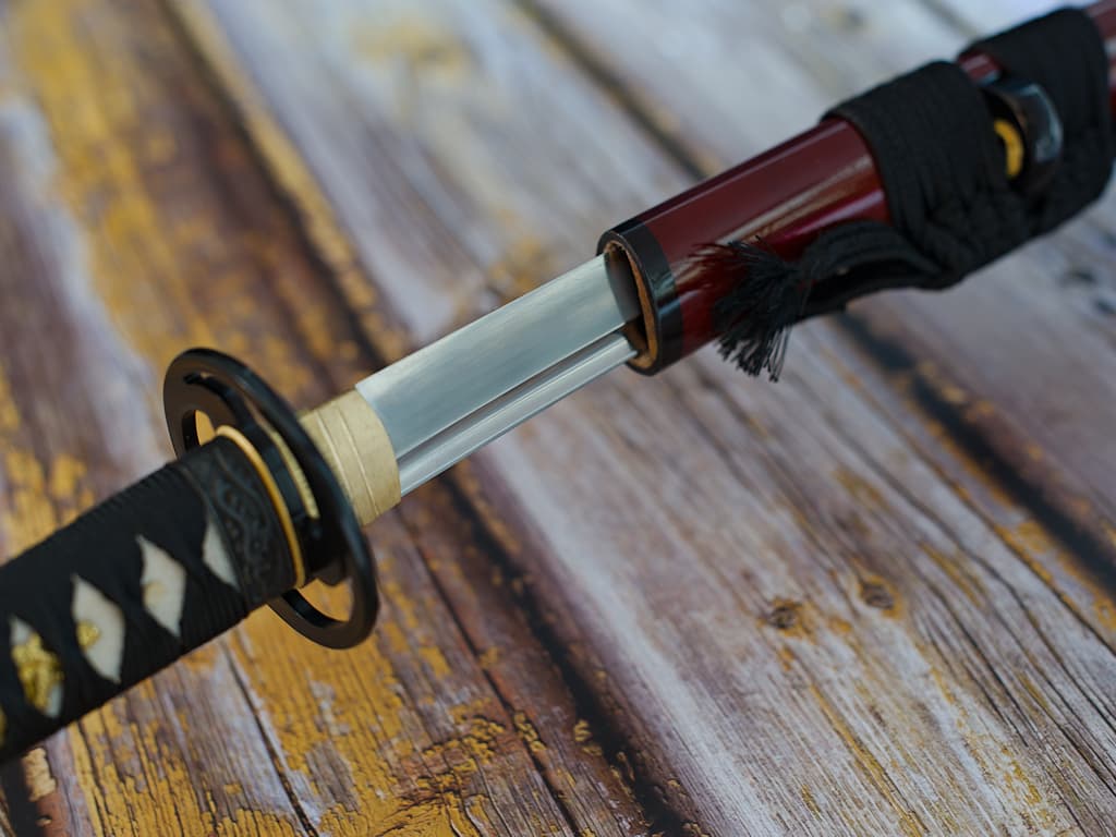 Katana "Kouryuu" (興隆, flowering, blossoming, growth, development), bamboo and hummingbird decoration, Soshu Kitae forge, real hamon, hand sharpening #Terressens Katana "Kouryuu" (興隆, flowering, blossoming, growth, development), bamboo and hummingbird decoration, Soshu Kitae forge, real hamon, hand sharpening #Terressens