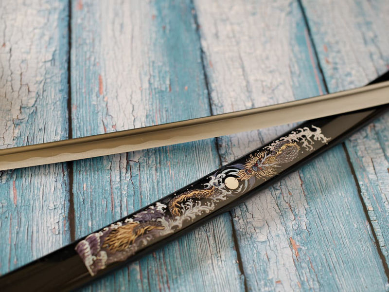Sharpened Katana "Ryūjin" (龍神), God of the ocean, Dragon silkscreen on saya #Terressens
