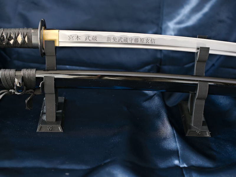 "Fukuza" katana stand (複座, two places), for two Japanese swords #Terressens "Fukuza" katana stand (複座, two places), for two Japanese swords #Terressens