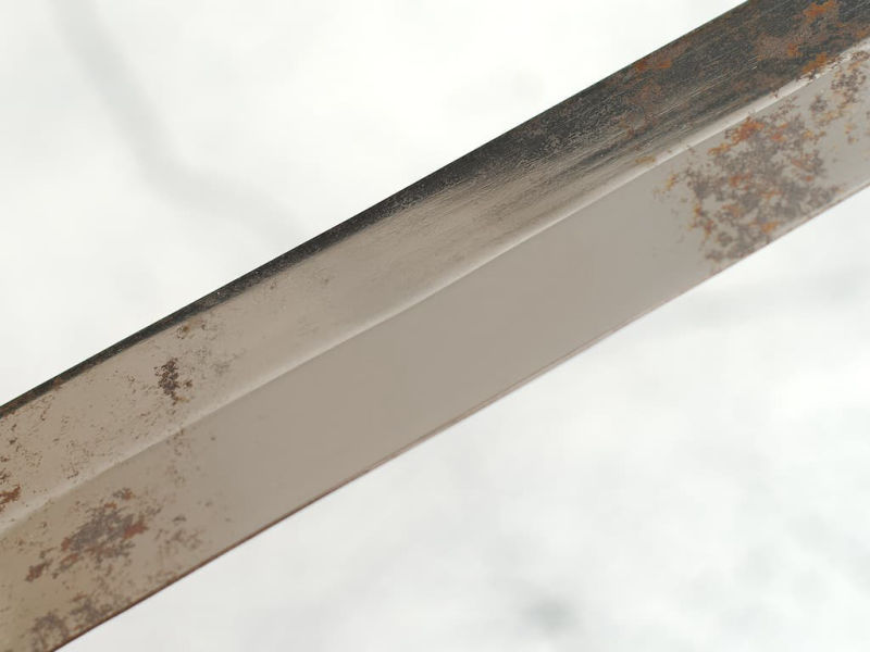 After 30 minutes of manual polishing, 3 cm of the blade had regained its original surface finish.