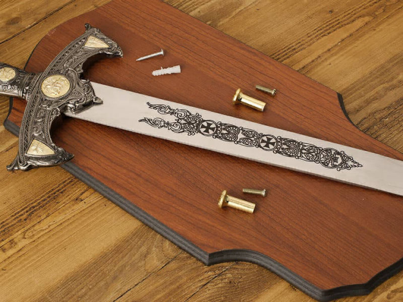 Decorative Templar sword with reconstituted wood wall bracket and mounting accessories