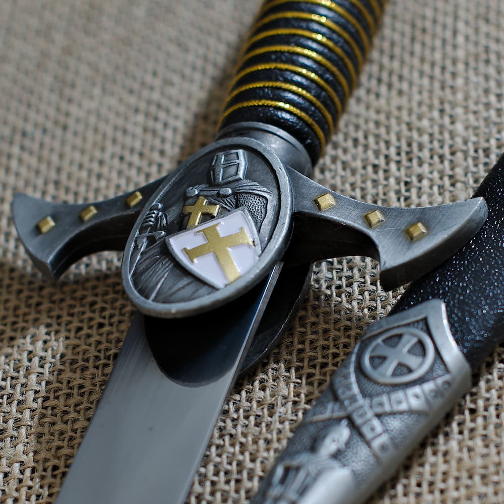 Detail of some of the Templar symbols on the Templar dagger #Terressens Detail of some of the Templar symbols on the Templar dagger #Terressens