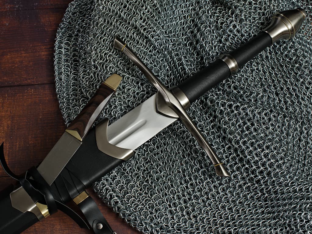 Sword of the Strider (Aragorn, The Lord of the Rings) #Terressens