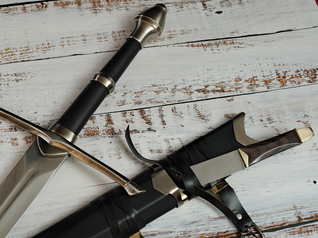 Sword of the Strider (Aragorn, The Lord of the Rings) #Terressens